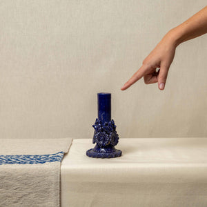 Candelabro Barro Vidriado con Flores Azul, pequeño