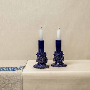 Candelabro Barro Vidriado con Flores Azul, pequeño